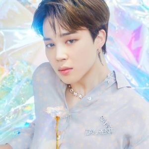 Meet your Posher, Destiny